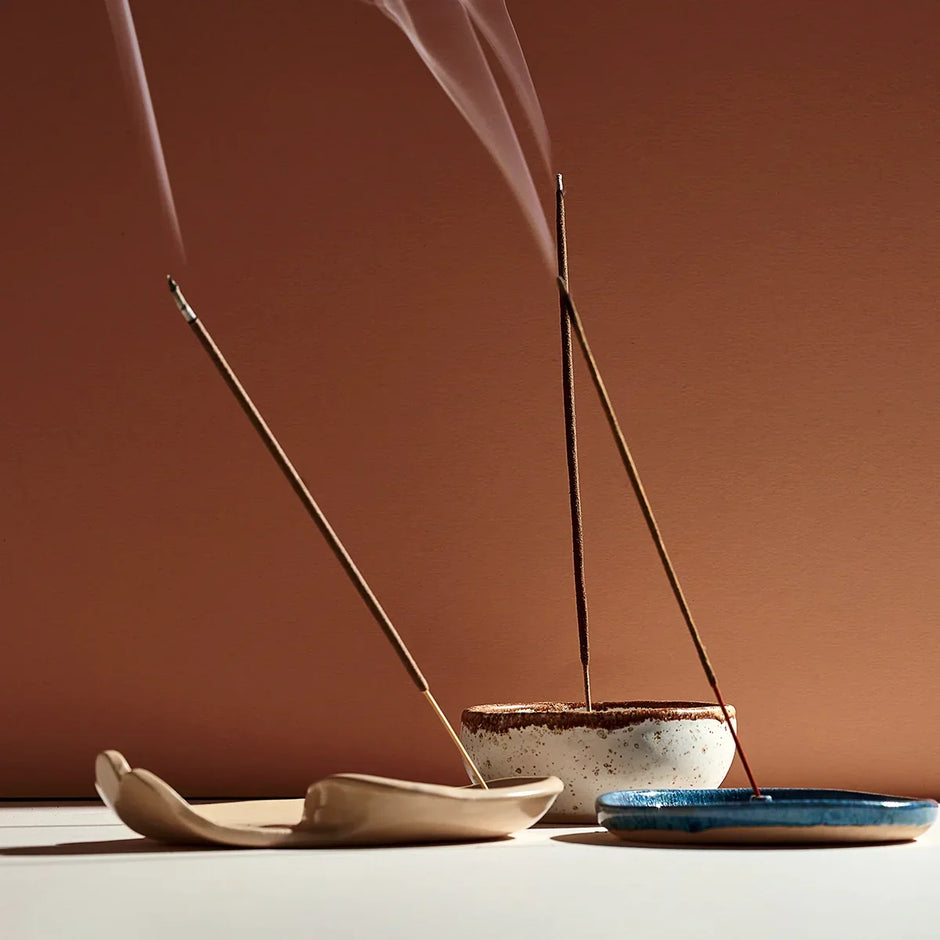 How to Burn Incense Sticks?
