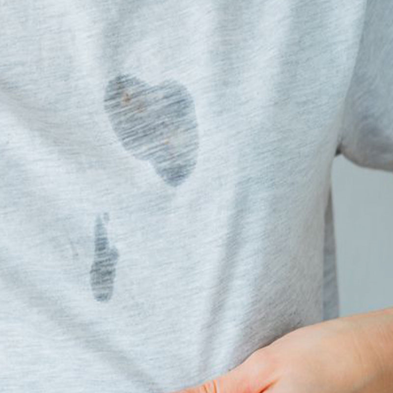 How to Remove Perfume Stains: Methods to Save Your Favorite Clothes
