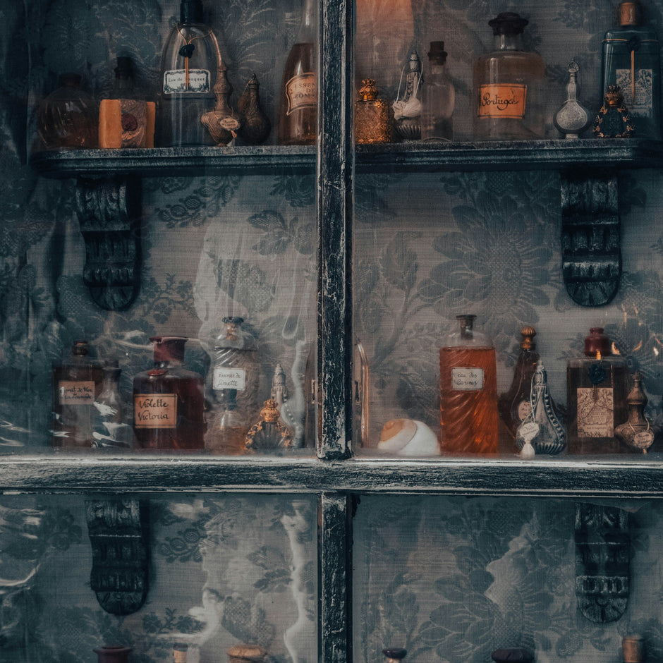 The Art of Perfume Preservation Storage and Aging Techniques