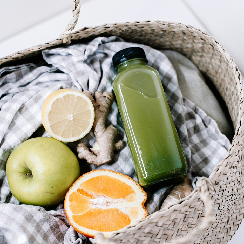 The Impact of Diet on Personal Scent and Fragrance Performance