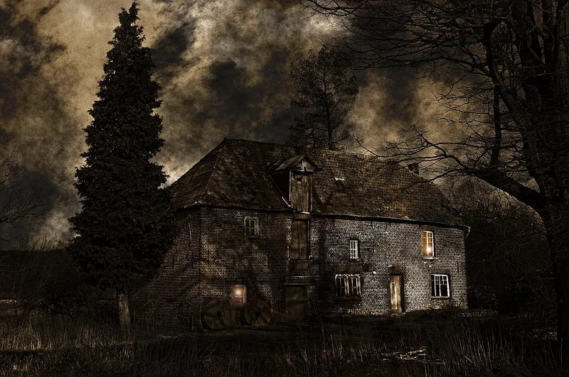 Perfume and the Paranormal: The Olfactory Echoes of the Departed