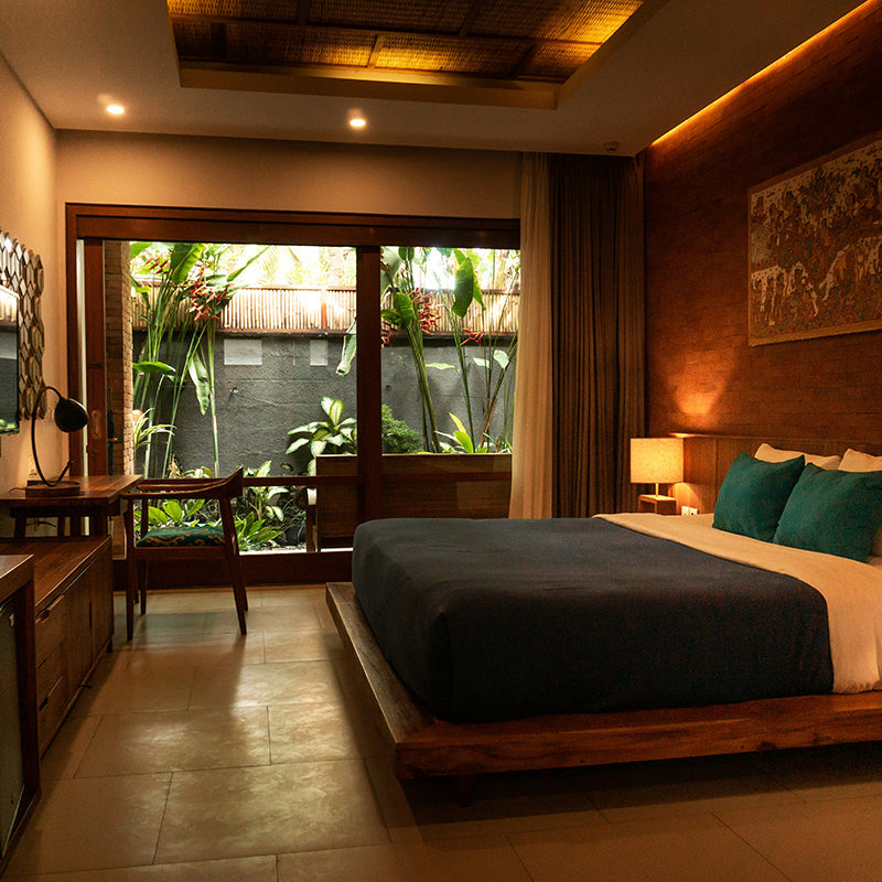 How To Make Your Home Feel Like a Hotel With Fragrance