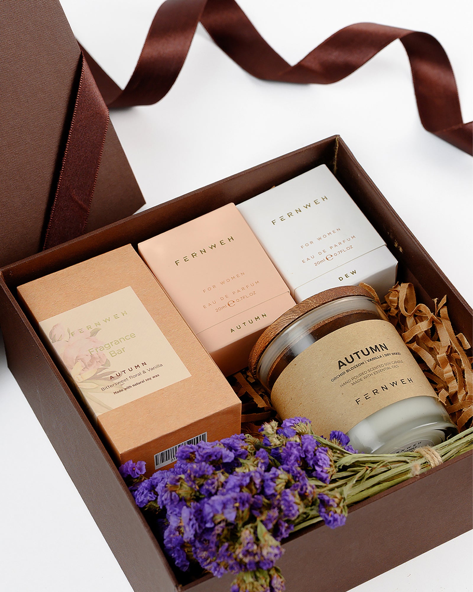 Gift Box Monica Vinader Gift Voucher Monica Vinader Looking